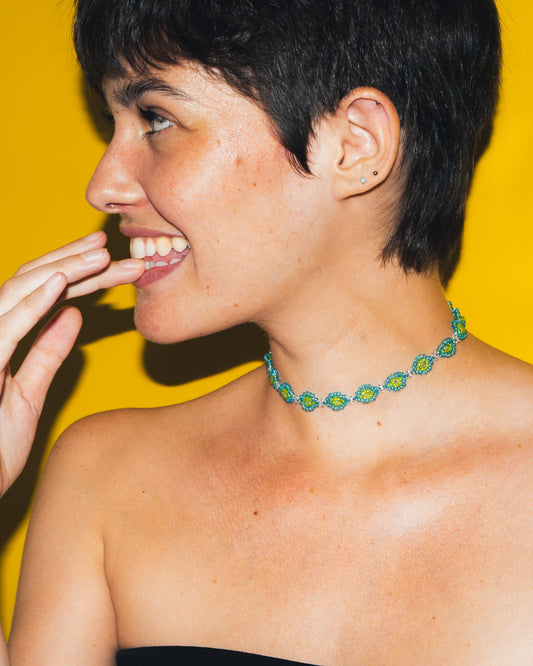 OLHOS 104 NECKLACE