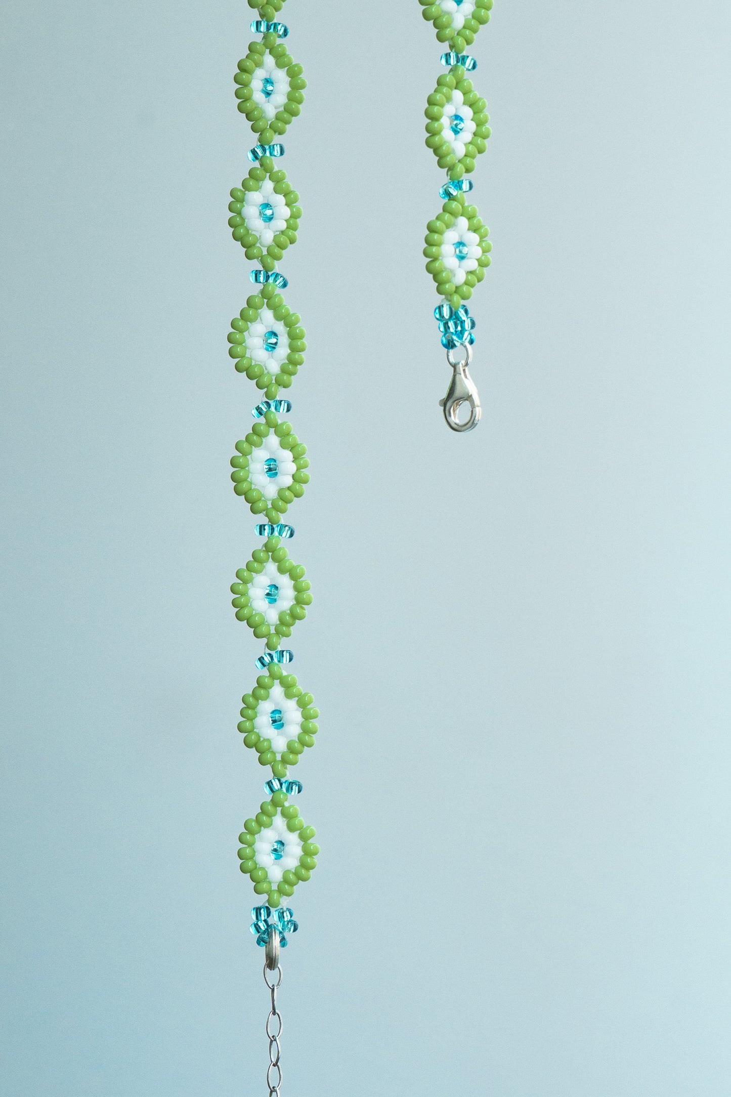 OLHOS 102 NECKLACE
