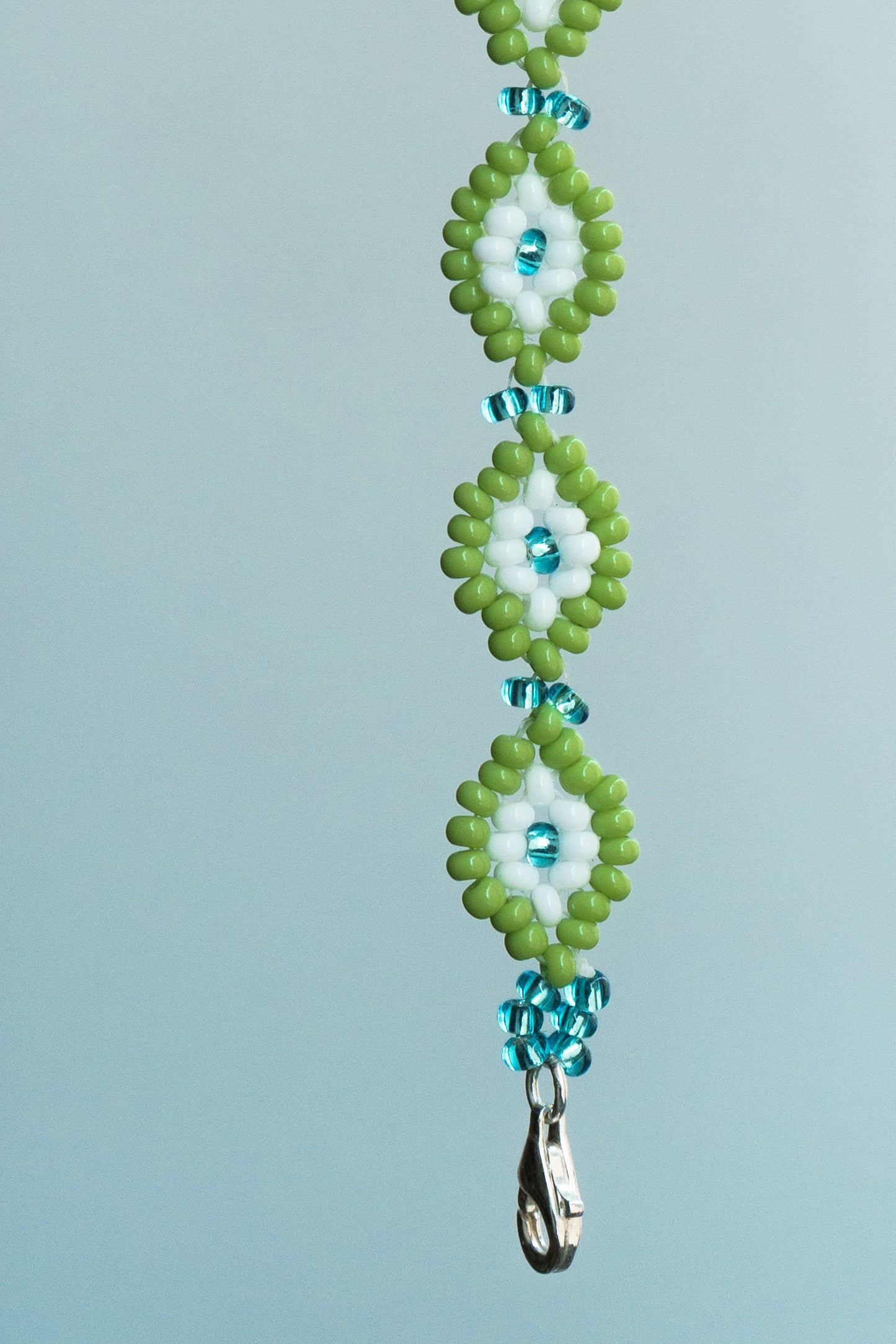 OLHOS 102 NECKLACE