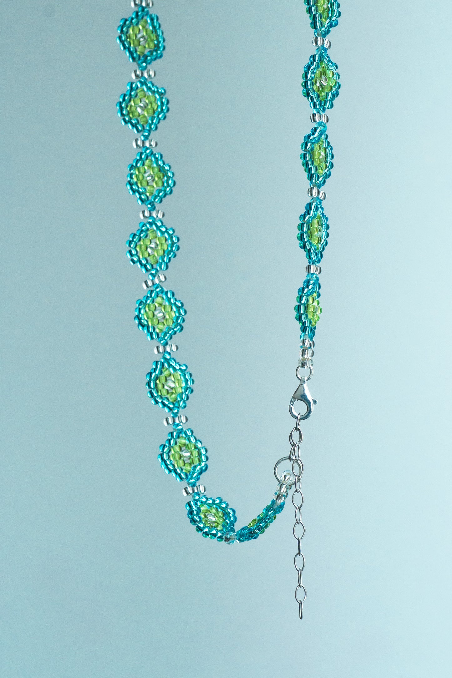 OLHOS 104 NECKLACE